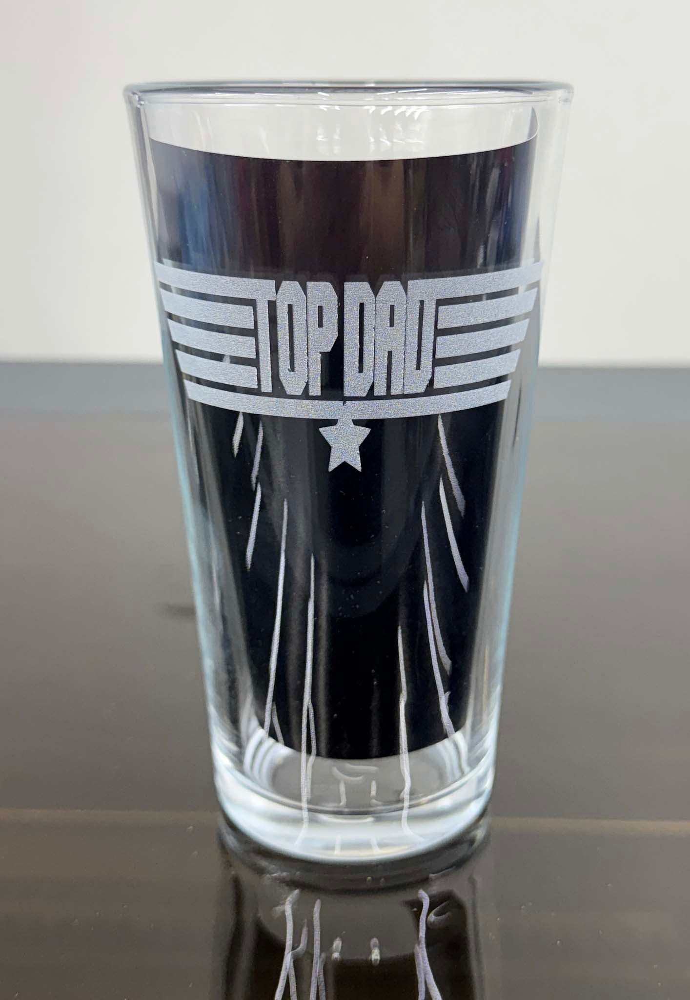 Top Dad 16 oz Pint Glass – Perfect Father's Day Gift
