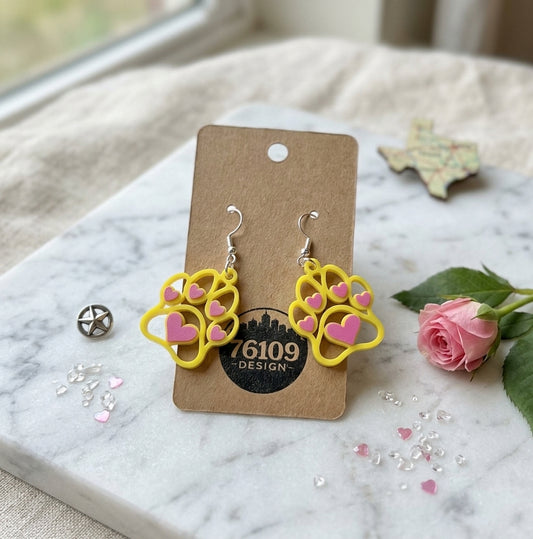 76109 Design Paw Print Earring